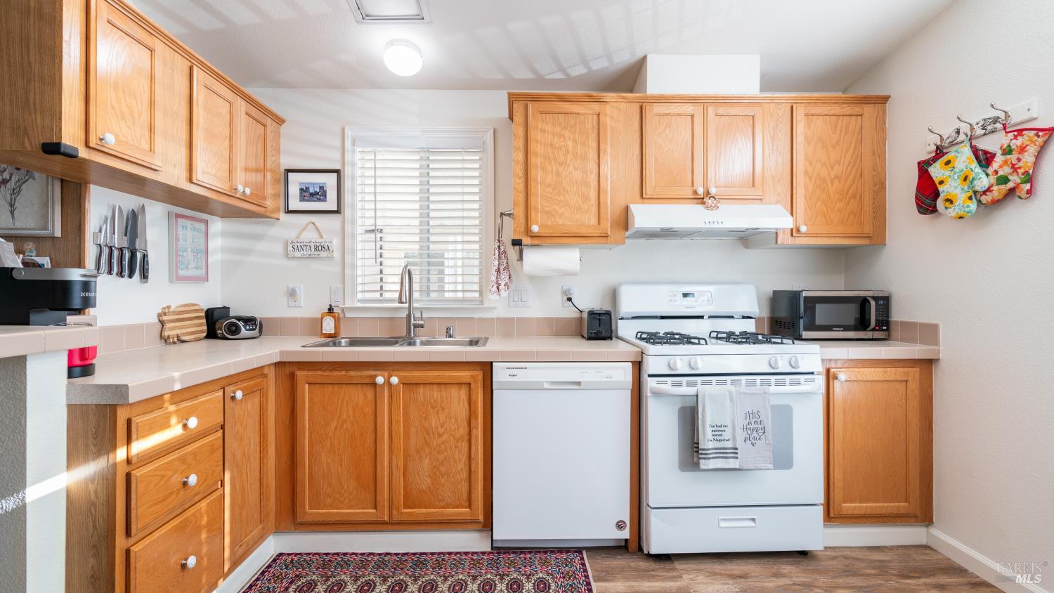 Detail Gallery Image 7 of 21 For 114 Redwing Dr, Santa Rosa,  CA 95409 - 2 Beds | 1 Baths