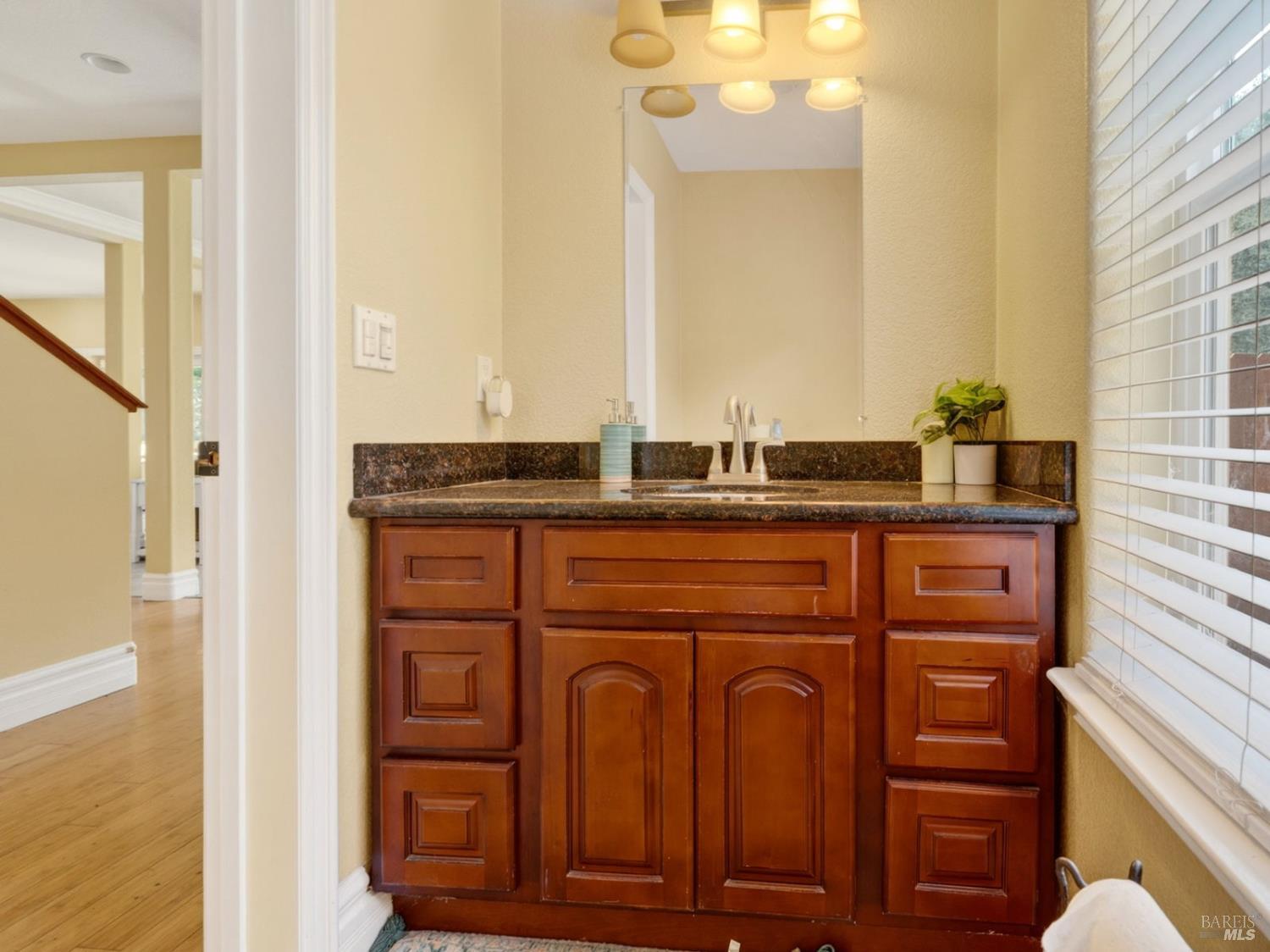 Detail Gallery Image 34 of 53 For 605 Redwood Ave, Ukiah,  CA 95482 - 4 Beds | 2/1 Baths