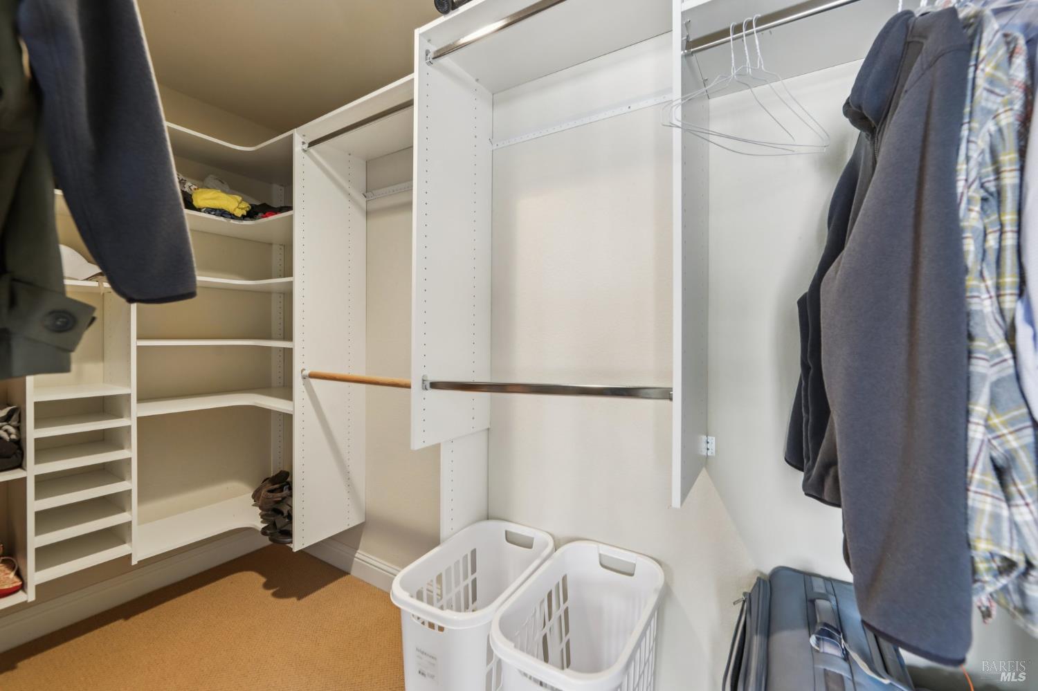 Detail Gallery Image 27 of 40 For 125 Johnson St, Windsor,  CA 95492 - 3 Beds | 2/1 Baths