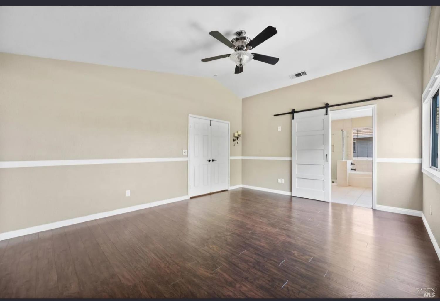 Detail Gallery Image 26 of 49 For 875 Christine Dr, Vacaville,  CA 95687 - 5 Beds | 3 Baths