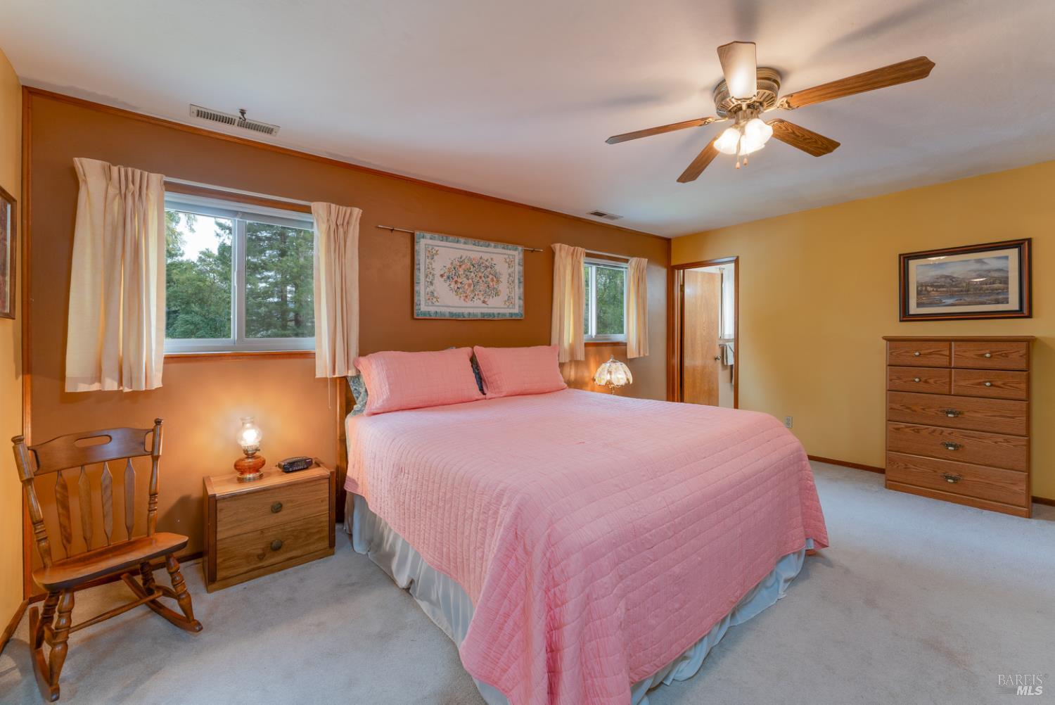 Detail Gallery Image 20 of 34 For 550 Baywood Ct, Ukiah,  CA 95482 - 3 Beds | 2/1 Baths