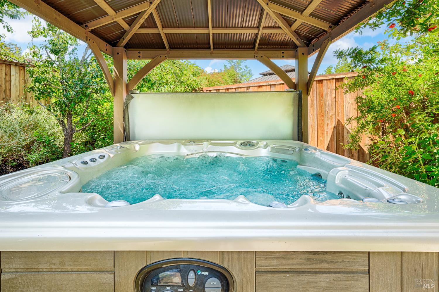 Detail Gallery Image 38 of 45 For 312 Cottage Ct, Cloverdale,  CA 95425 - 4 Beds | 3 Baths