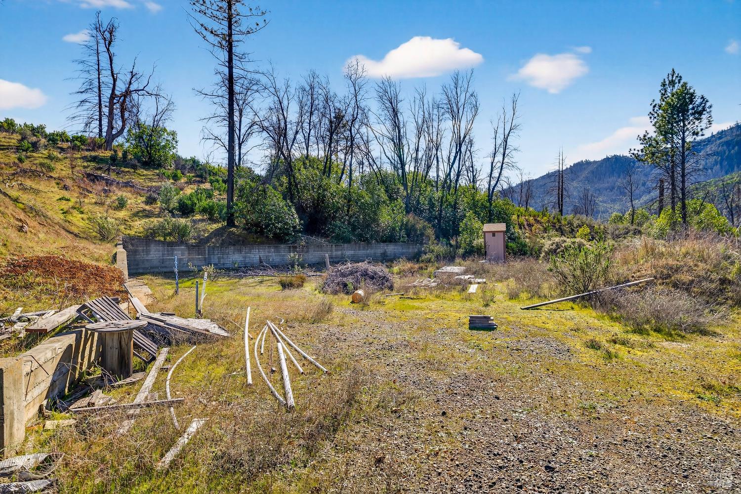 Detail Gallery Image 25 of 31 For 13952 White Rock Canyon Rd, Upper Lake,  CA 95485 - – Beds | – Baths