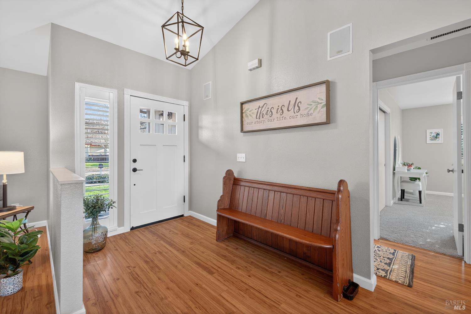 Detail Gallery Image 8 of 53 For 2071 Mount Olive Dr, Santa Rosa,  CA 95404 - 3 Beds | 2 Baths