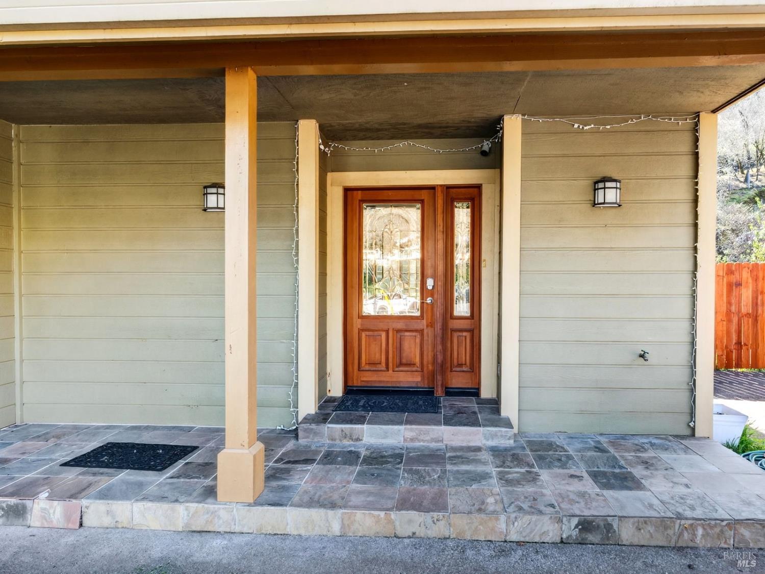 Detail Gallery Image 9 of 53 For 605 Redwood Ave, Ukiah,  CA 95482 - 4 Beds | 2/1 Baths