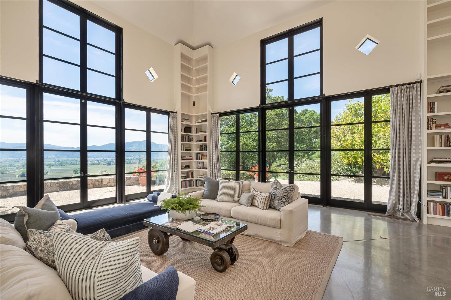 Detail Gallery Image 7 of 40 For 7816 Silverado Trl, Oakville,  CA 94558 - 3 Beds | 4 Baths