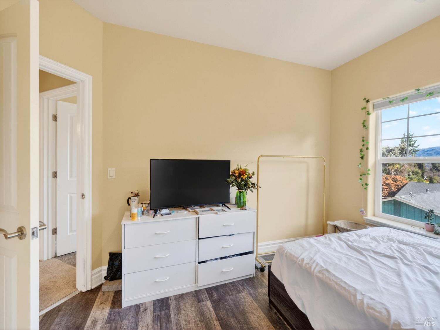 Detail Gallery Image 25 of 53 For 605 Redwood Ave, Ukiah,  CA 95482 - 4 Beds | 2/1 Baths