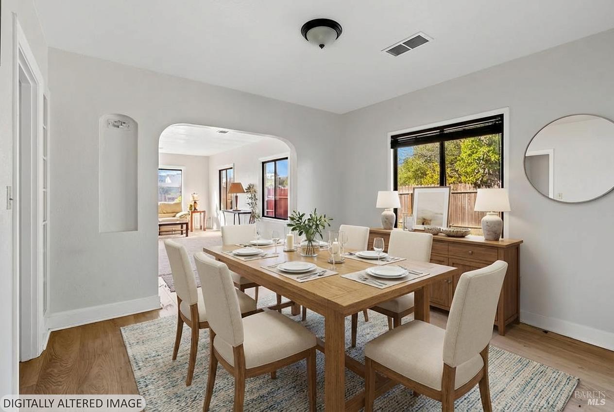 Detail Gallery Image 11 of 19 For 2050 Marlow Rd, Santa Rosa,  CA 95403 - 7 Beds | 3/1 Baths