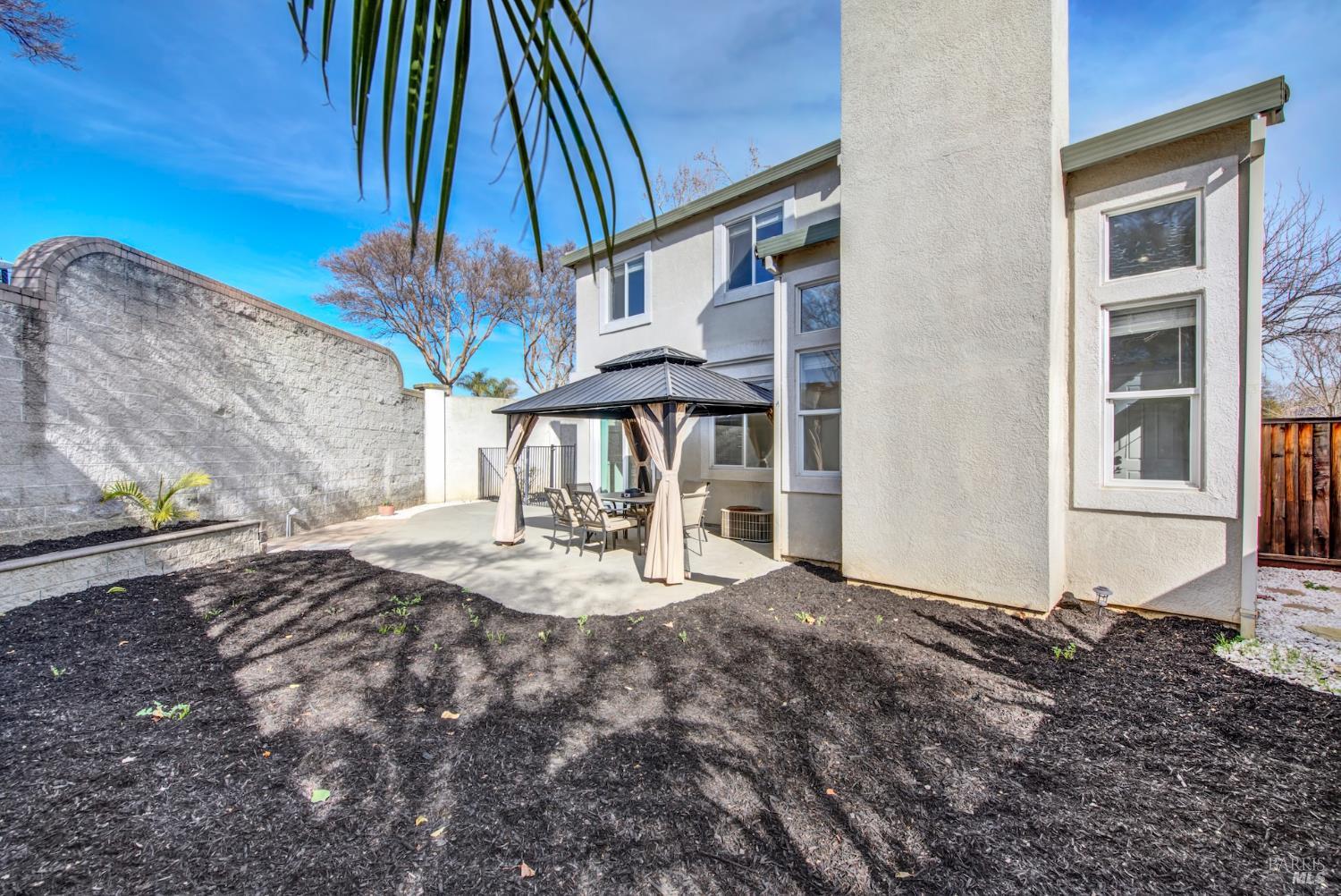 Detail Gallery Image 33 of 37 For 702 Racoon Ct, Fairfield,  CA 94533 - 3 Beds | 2/1 Baths