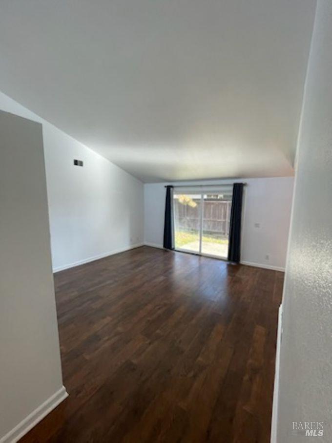 Detail Gallery Image 19 of 22 For 935 W 8th St, Santa Rosa,  CA 95401 - 4 Beds | 2 Baths