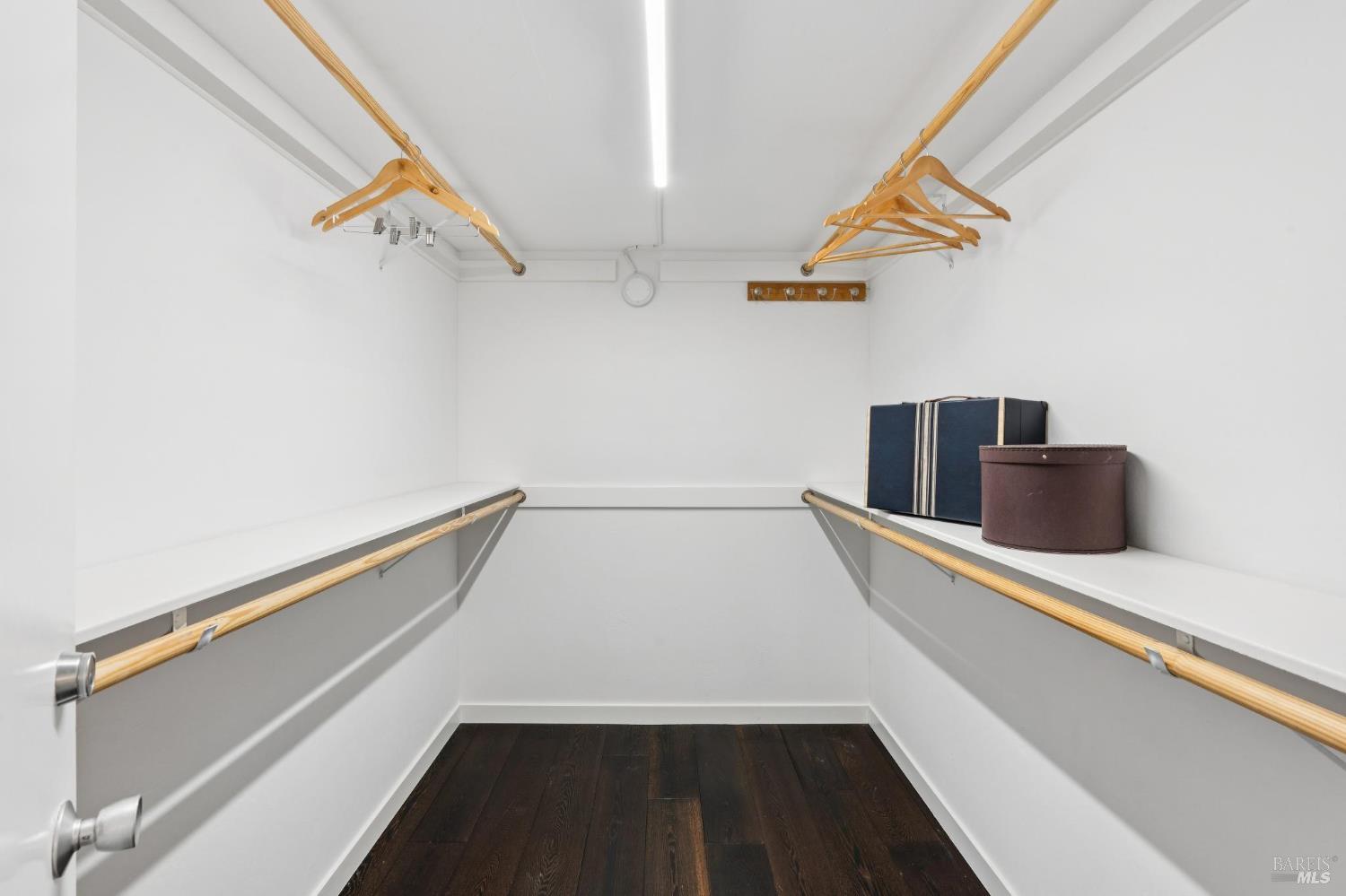 Detail Gallery Image 40 of 60 For 132 Sugarloaf Dr, Tiburon,  CA 94920 - 3 Beds | 2 Baths