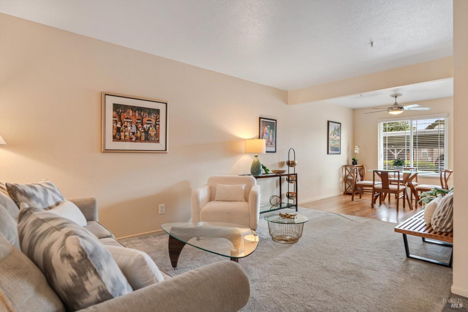 Detail Gallery Image 2 of 15 For 790 William Ct, Napa,  CA 94558 - 2 Beds | 2 Baths