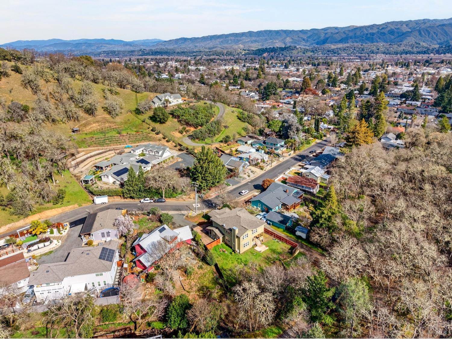 Detail Gallery Image 52 of 53 For 605 Redwood Ave, Ukiah,  CA 95482 - 4 Beds | 2/1 Baths