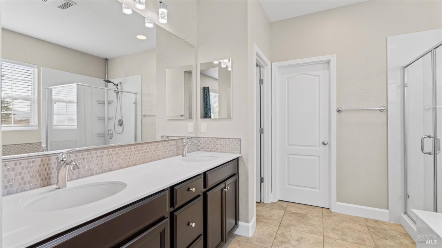 Detail Gallery Image 27 of 38 For 626 Sitka Dr, Vacaville,  CA 95687 - 4 Beds | 3 Baths