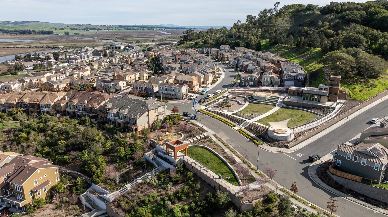 Detail Gallery Image 44 of 57 For 417 Jacquelyn Ln, Petaluma,  CA 94952 - 3 Beds | 2/1 Baths