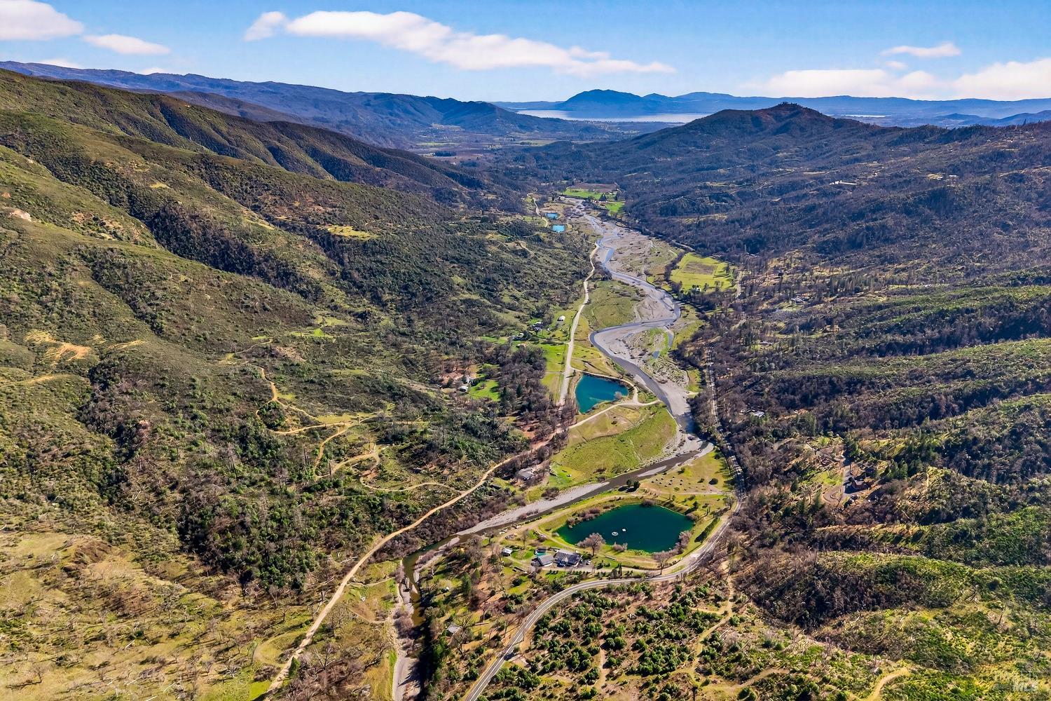 Detail Gallery Image 5 of 31 For 13952 White Rock Canyon Rd, Upper Lake,  CA 95485 - – Beds | – Baths