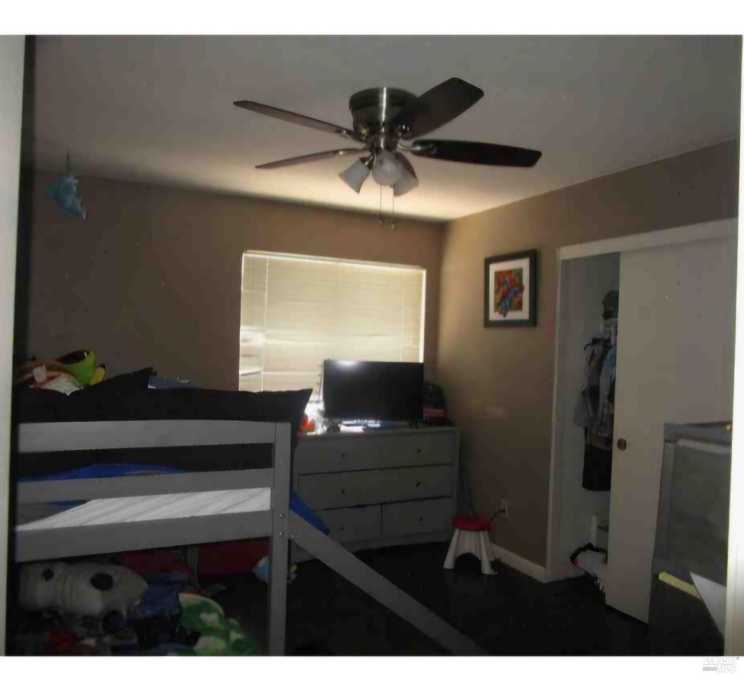 Detail Gallery Image 12 of 49 For 875 Christine Dr, Vacaville,  CA 95687 - 5 Beds | 3 Baths