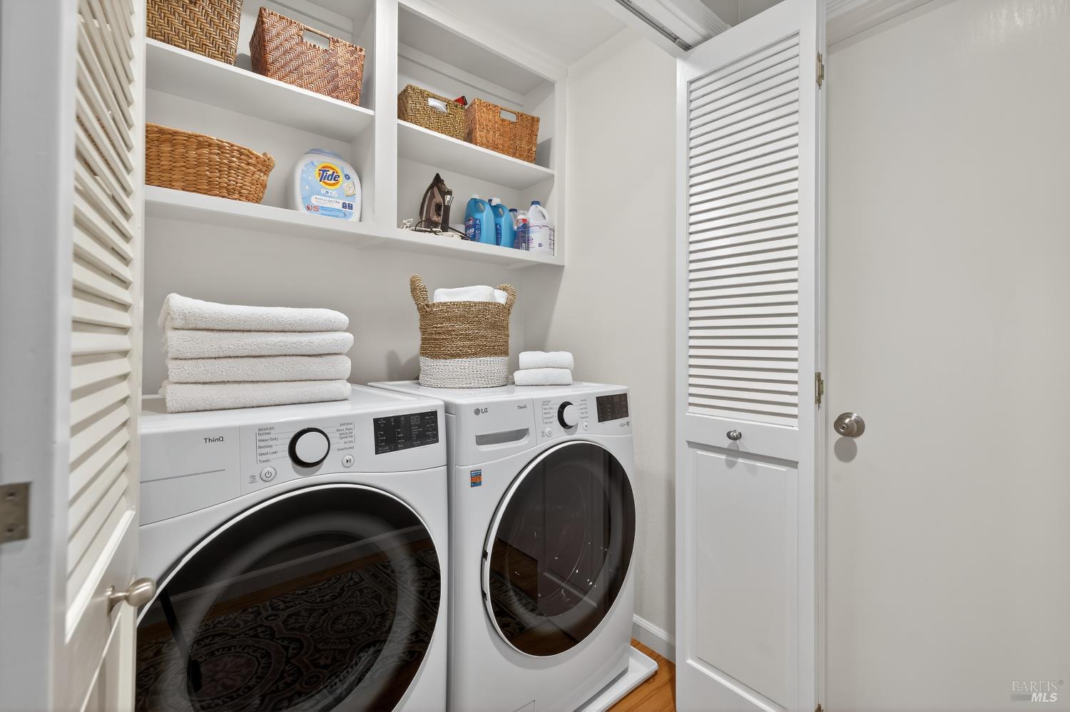 Detail Gallery Image 30 of 53 For 2071 Mount Olive Dr, Santa Rosa,  CA 95404 - 3 Beds | 2 Baths