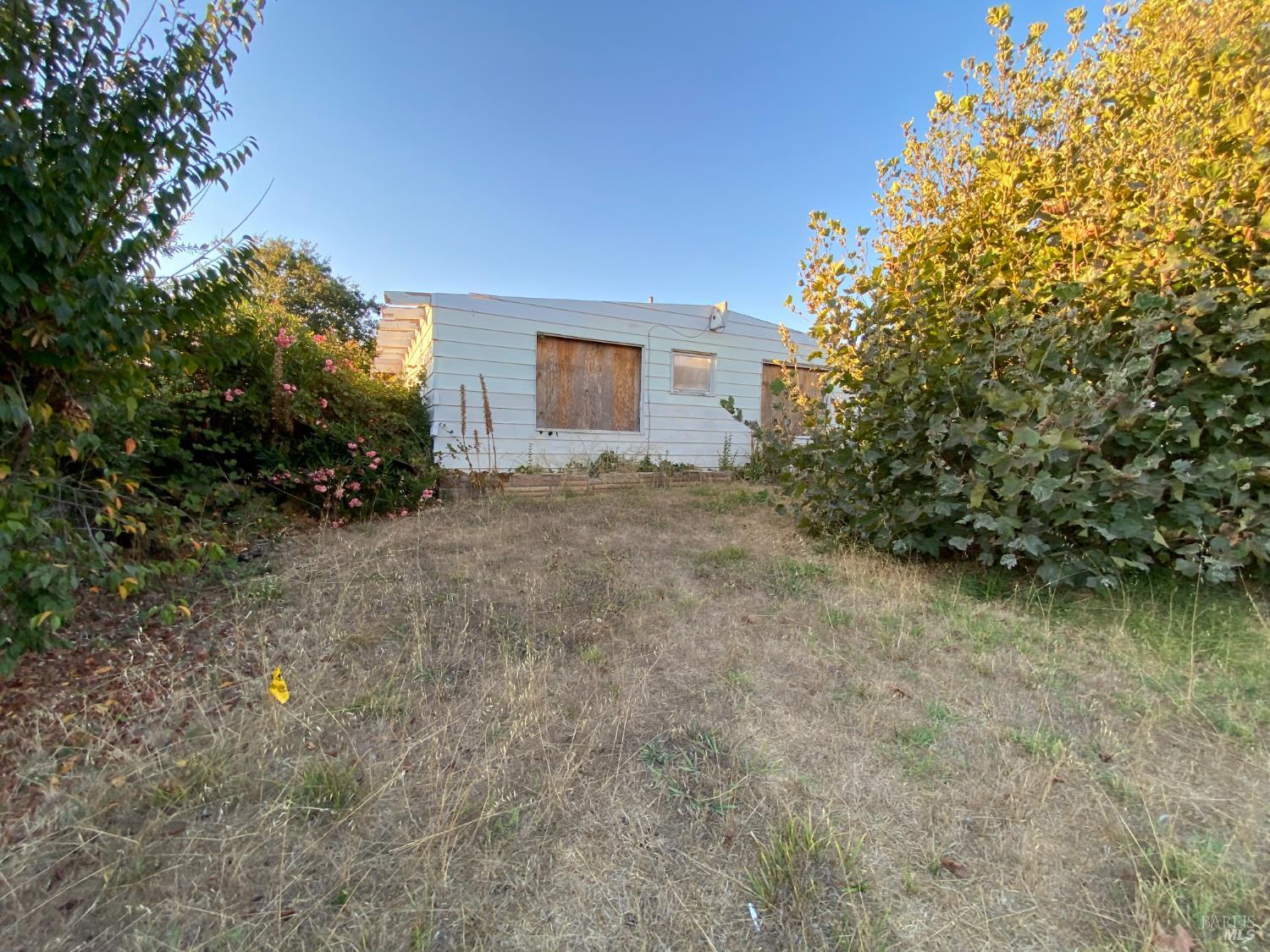 Detail Gallery Image 3 of 34 For 18 Joan Dr, American Canyon,  CA 94503 - 3 Beds | 2 Baths