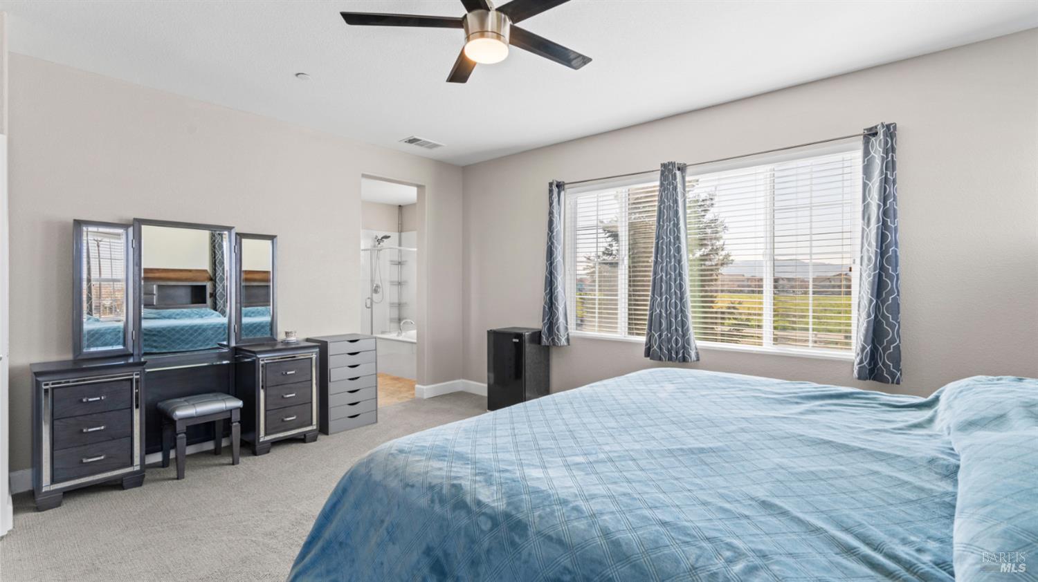 Detail Gallery Image 25 of 38 For 626 Sitka Dr, Vacaville,  CA 95687 - 4 Beds | 3 Baths