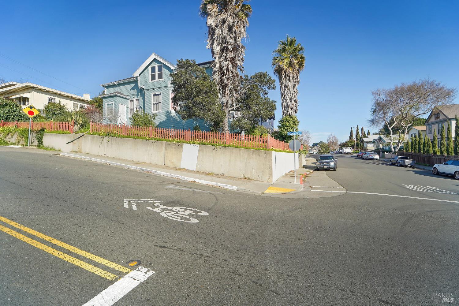 Detail Gallery Image 3 of 32 For 302 Carolina St, Vallejo,  CA 94590 - – Beds | – Baths