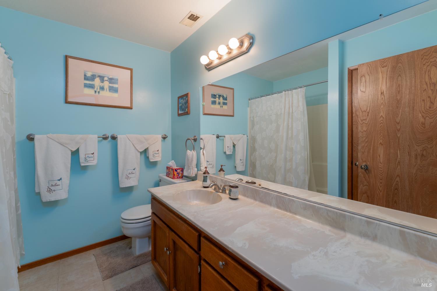 Detail Gallery Image 16 of 34 For 550 Baywood Ct, Ukiah,  CA 95482 - 3 Beds | 2/1 Baths