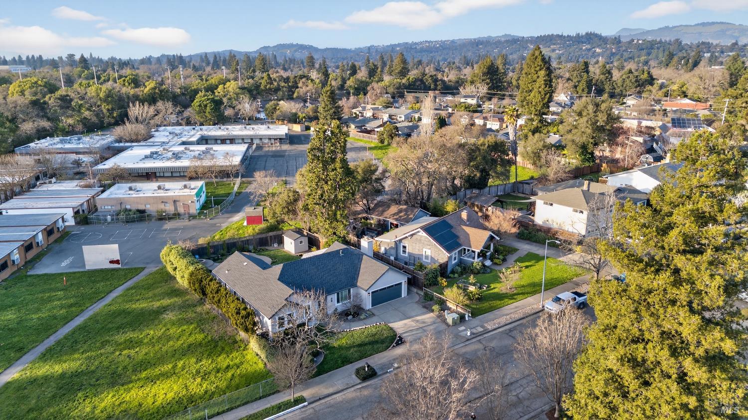 Detail Gallery Image 50 of 53 For 2071 Mount Olive Dr, Santa Rosa,  CA 95404 - 3 Beds | 2 Baths