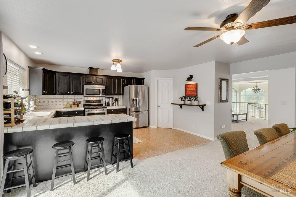 Detail Gallery Image 16 of 42 For 648 E J St, Benicia,  CA 94510 - 4 Beds | 3 Baths