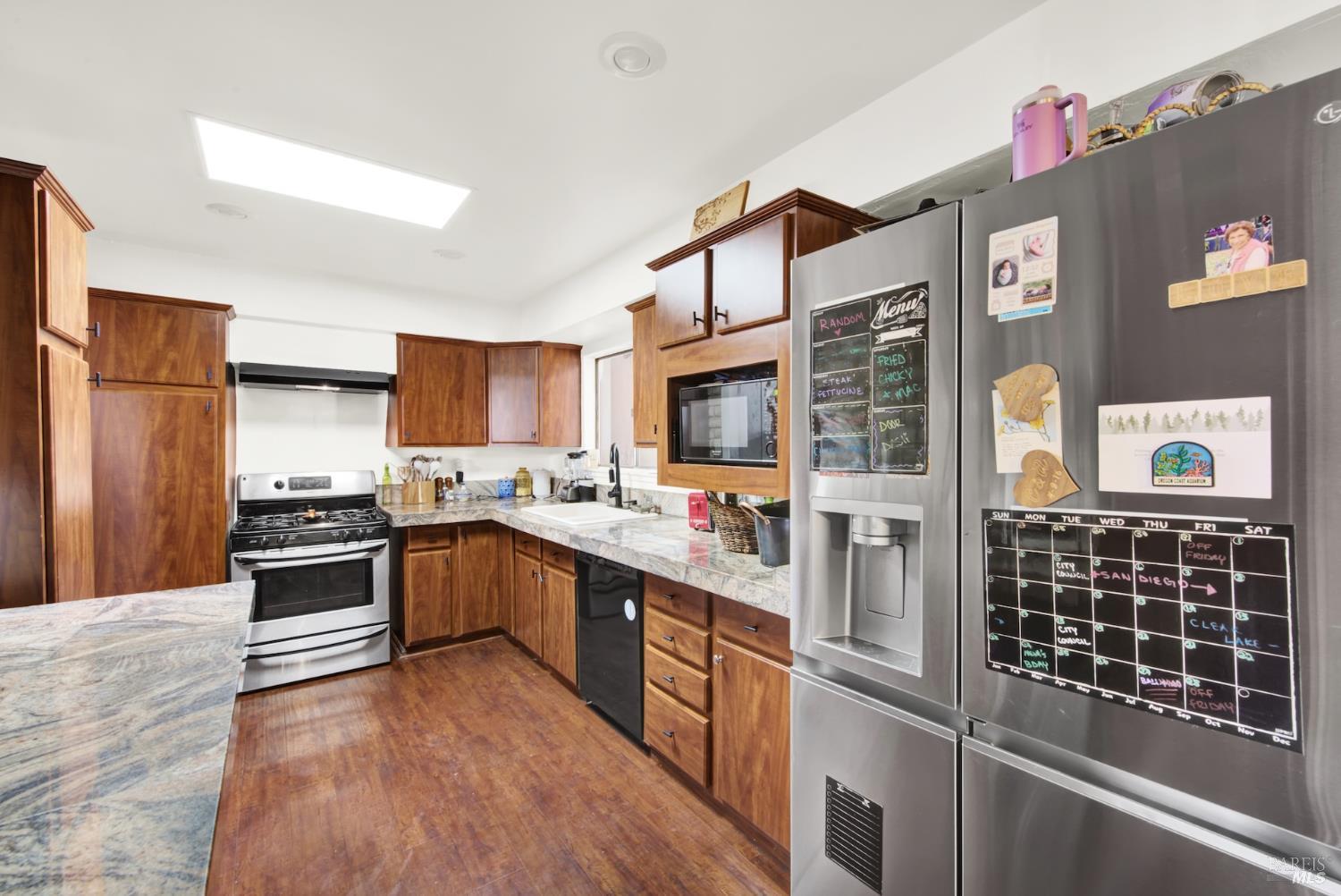 Detail Gallery Image 27 of 57 For 620 Walnut Ave, Vacaville,  CA 95688 - 4 Beds | 3 Baths