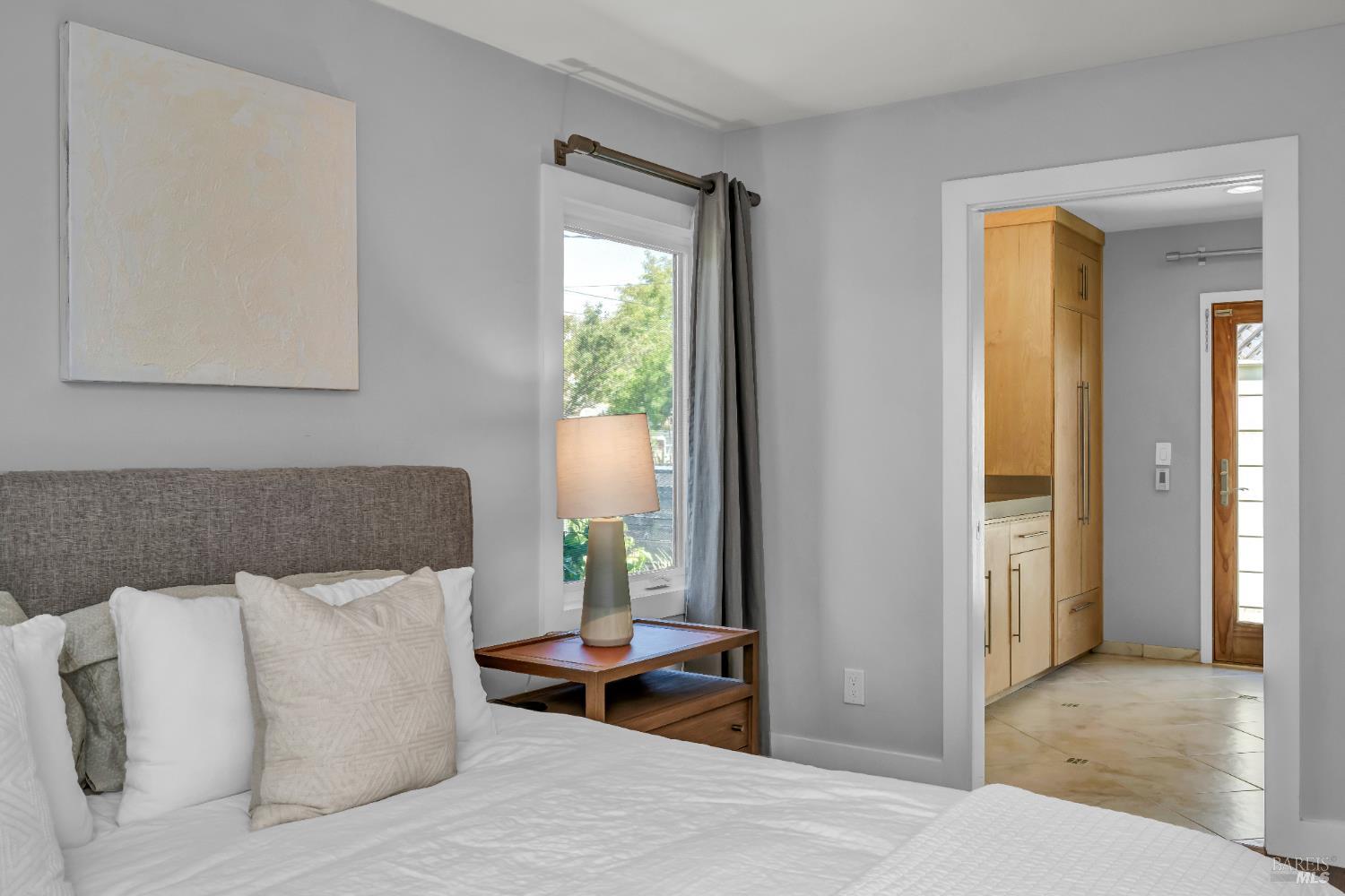 Detail Gallery Image 21 of 53 For 186 S Seymour St, Napa,  CA 94559 - 3 Beds | 2/1 Baths