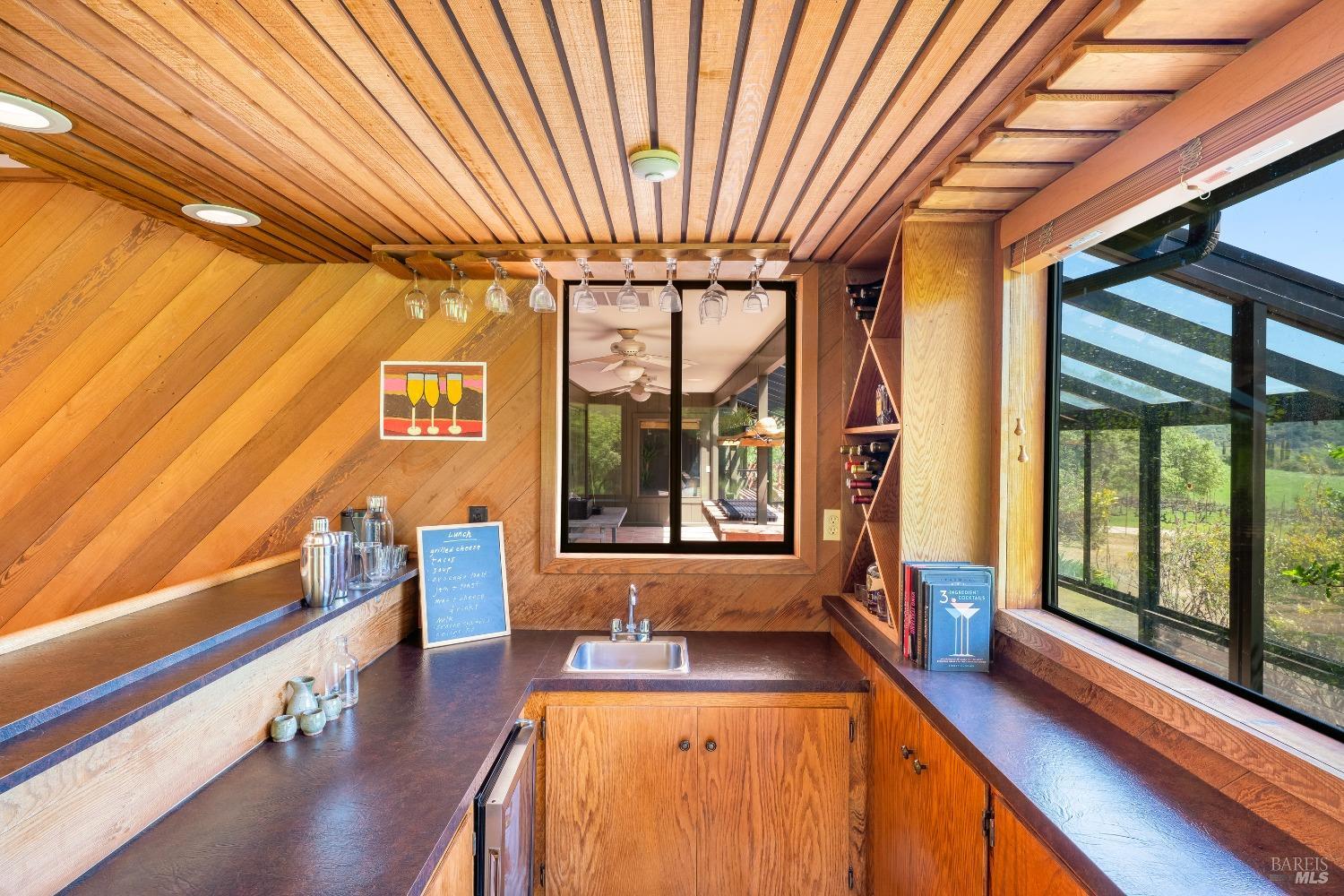 Detail Gallery Image 22 of 55 For 2200 Mcnab Ranch Rd, Ukiah,  CA 95482 - 4 Beds | 2/1 Baths