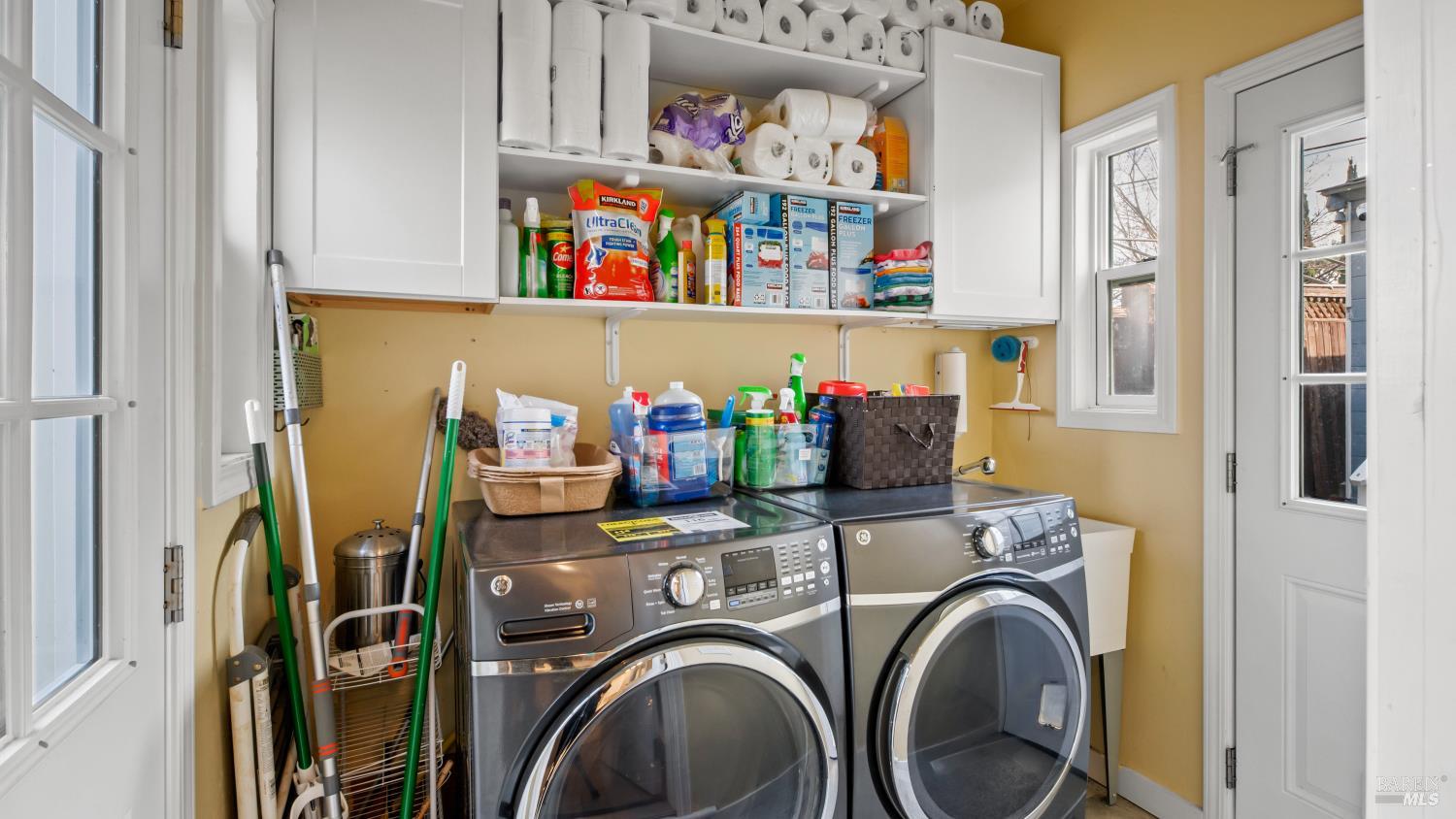 Detail Gallery Image 20 of 47 For 725 Valle Vista Ave, Vallejo,  CA 94590 - 3 Beds | 2/1 Baths