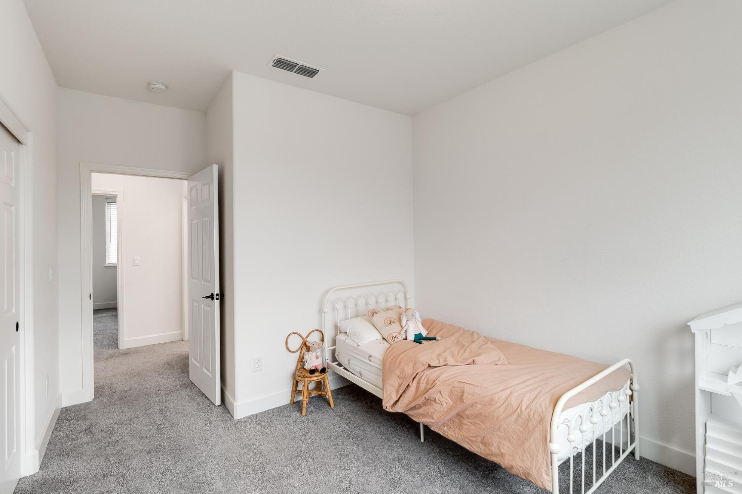 Detail Gallery Image 38 of 52 For 848 Fruit Stand Cir, Vacaville,  CA 95688 - 3 Beds | 2/1 Baths