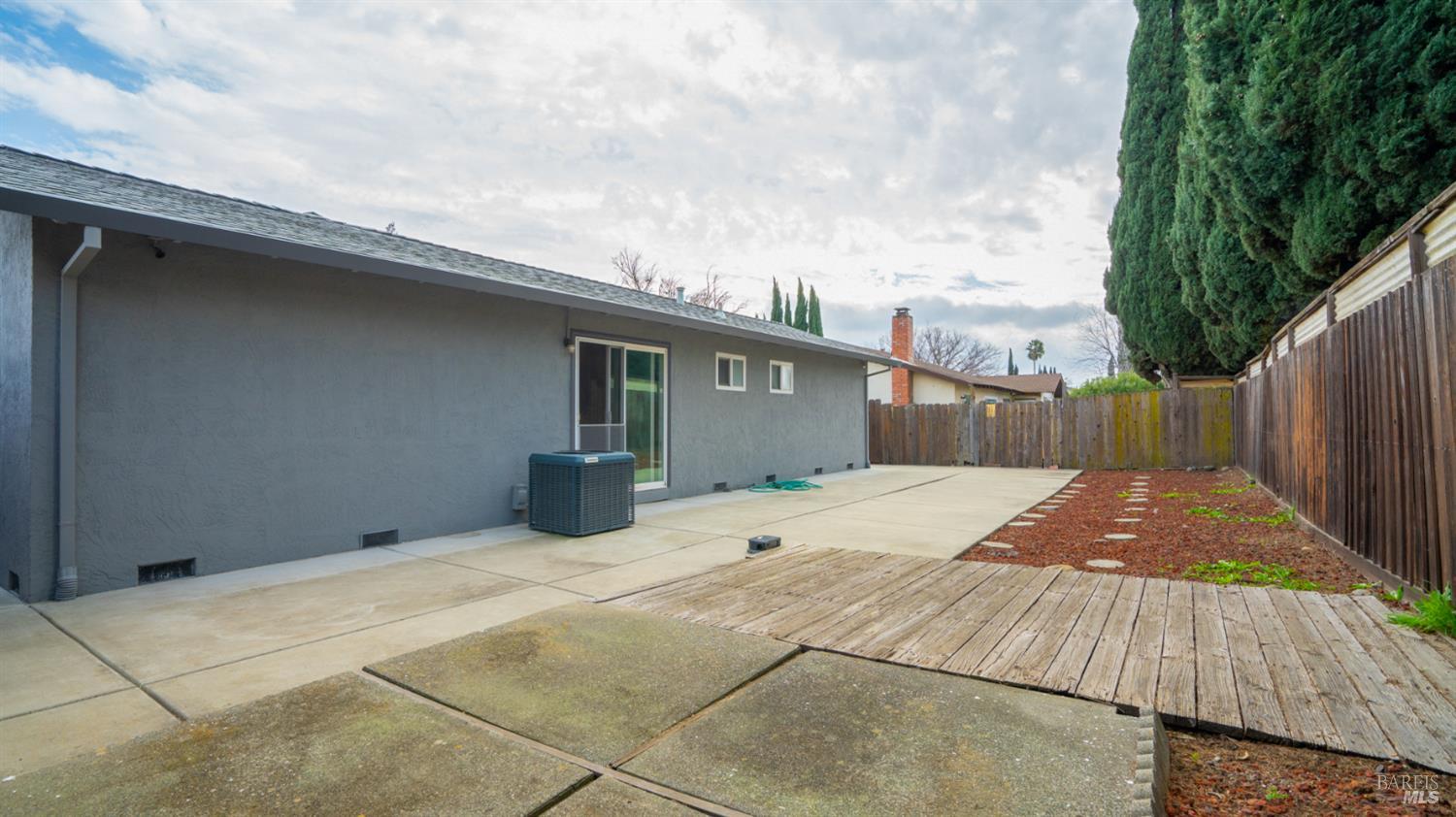 Detail Gallery Image 40 of 44 For 2731 Orchid St, Fairfield,  CA 94533 - 3 Beds | 2 Baths