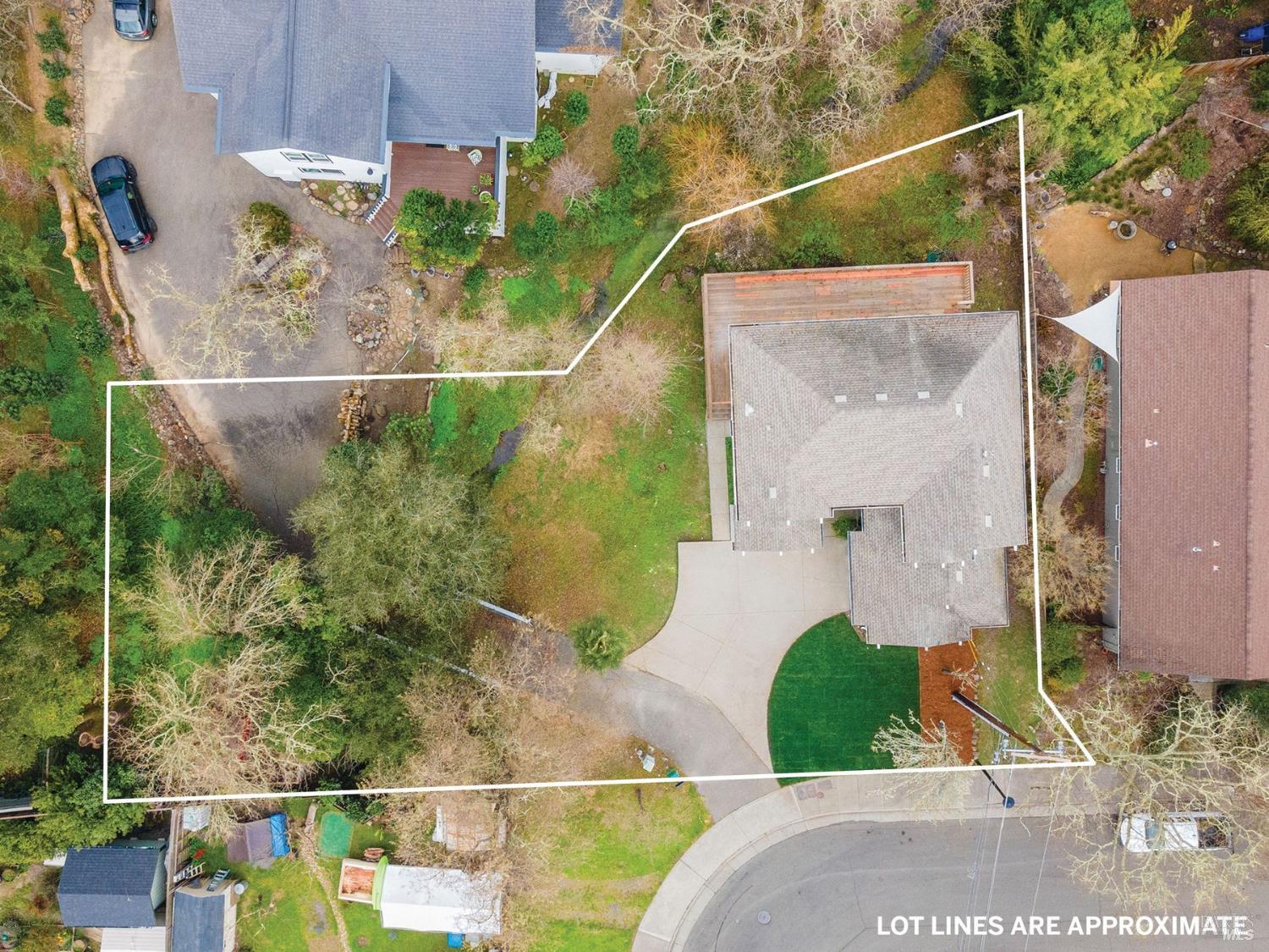 Detail Gallery Image 37 of 37 For 397 Parkview Dr, Healdsburg,  CA 95448 - 3 Beds | 2/1 Baths