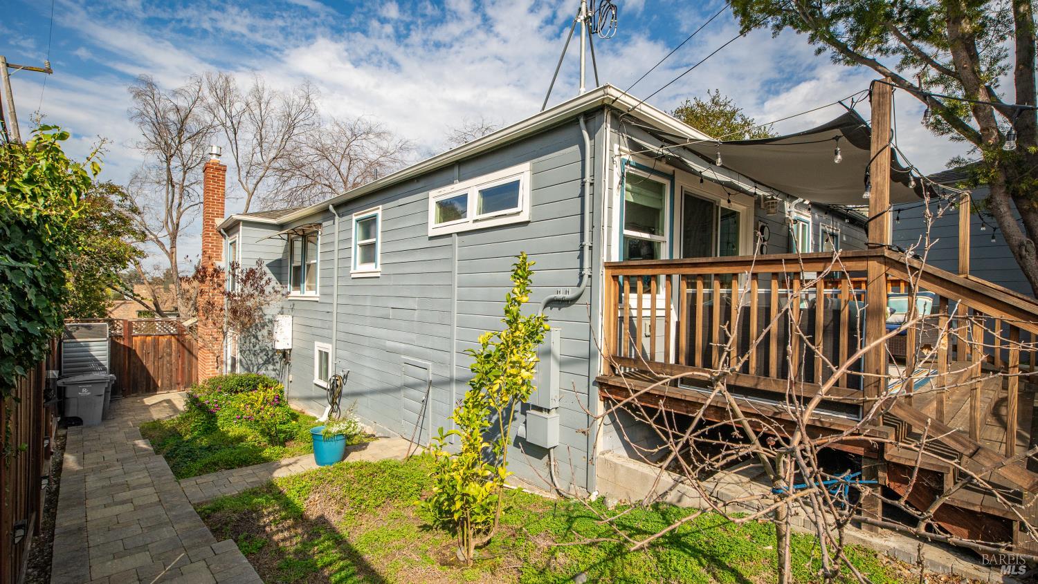 Detail Gallery Image 41 of 47 For 725 Valle Vista Ave, Vallejo,  CA 94590 - 3 Beds | 2/1 Baths