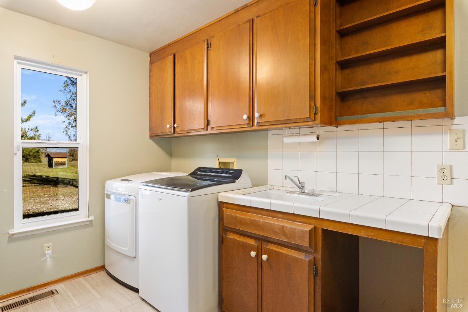 Detail Gallery Image 32 of 51 For 4962 Gaddy Ln, Kelseyville,  CA 95451 - 3 Beds | 2/1 Baths