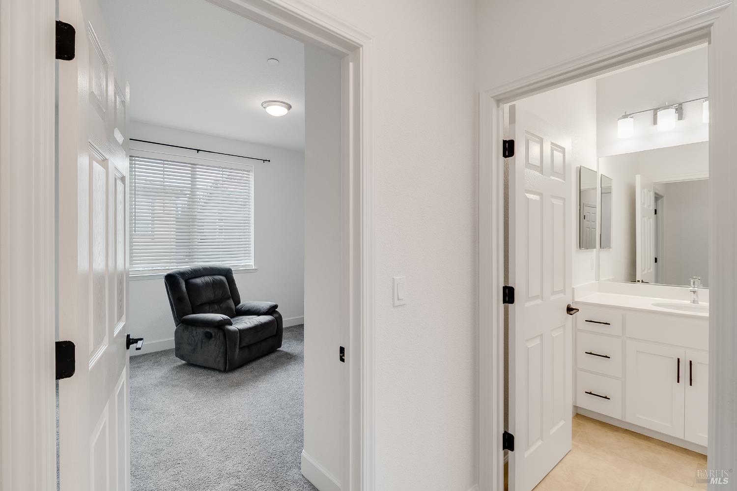 Detail Gallery Image 33 of 52 For 848 Fruit Stand Cir, Vacaville,  CA 95688 - 3 Beds | 2/1 Baths