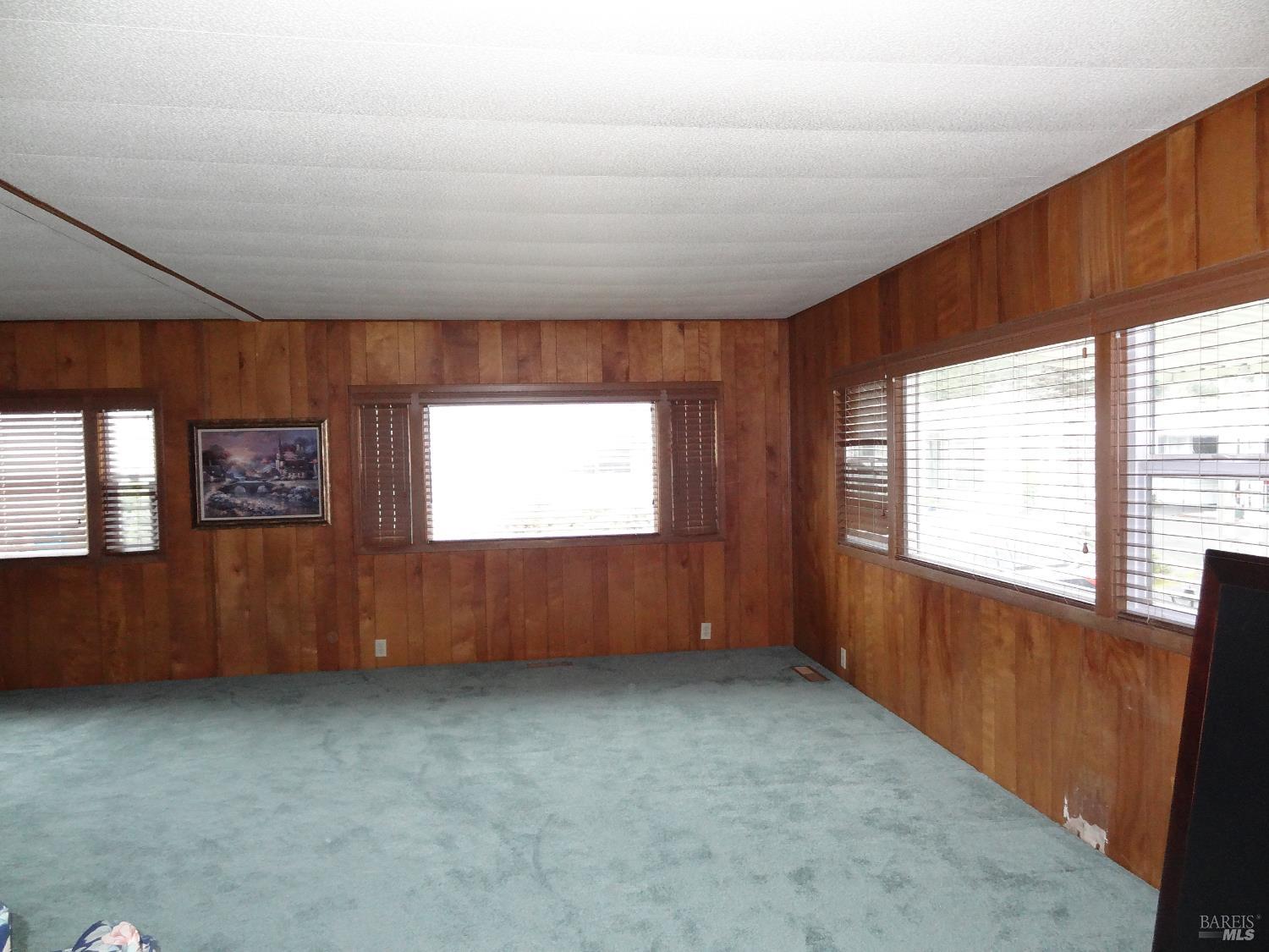 Detail Gallery Image 3 of 6 For 23 Tiffany Pl 23, Santa Rosa,  CA 95409 - 2 Beds | 2 Baths