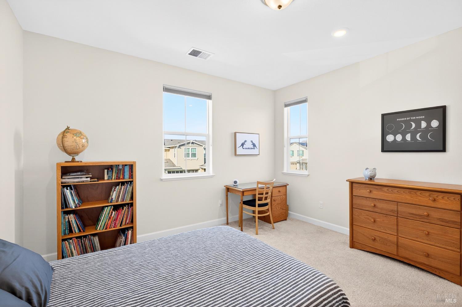 Detail Gallery Image 24 of 61 For 7448 Wendy Dr, Rohnert Park,  CA 94928 - 4 Beds | 3/1 Baths