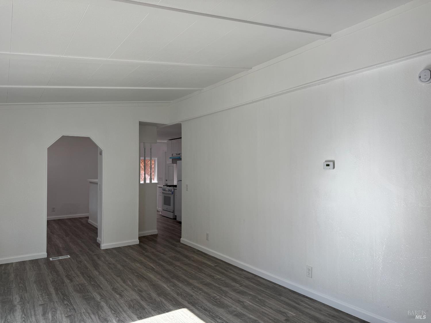 Detail Gallery Image 12 of 58 For 285 Lincoln Rd 317, Vallejo,  CA 94590 - 3 Beds | 2 Baths