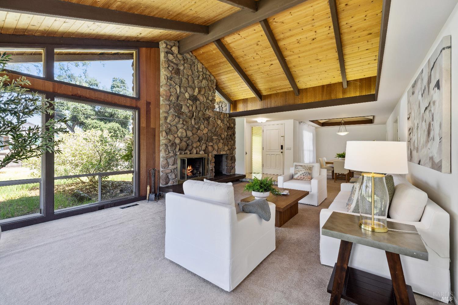 Detail Gallery Image 8 of 36 For 1851 Vallejo St, Saint Helena,  CA 94574 - 4 Beds | 4 Baths