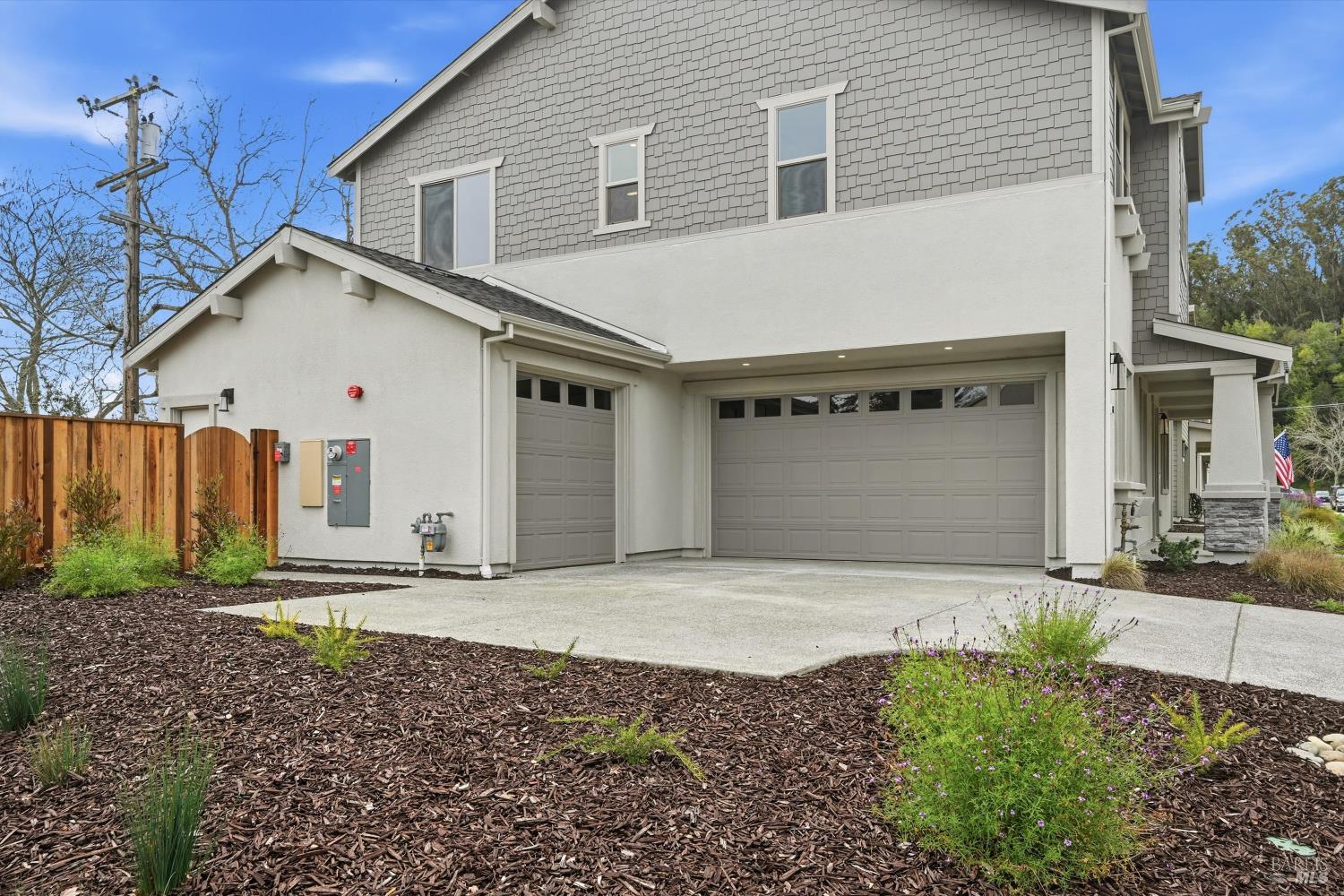 Detail Gallery Image 38 of 39 For 135 Waterstone Ct, Napa,  CA 94558 - 5 Beds | 4/1 Baths