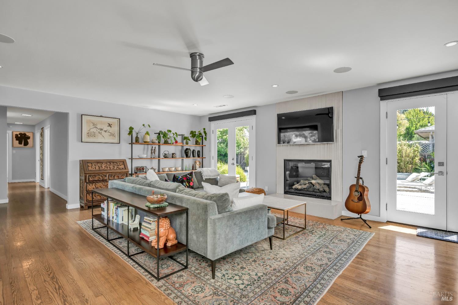 Detail Gallery Image 11 of 53 For 186 S Seymour St, Napa,  CA 94559 - 3 Beds | 2/1 Baths