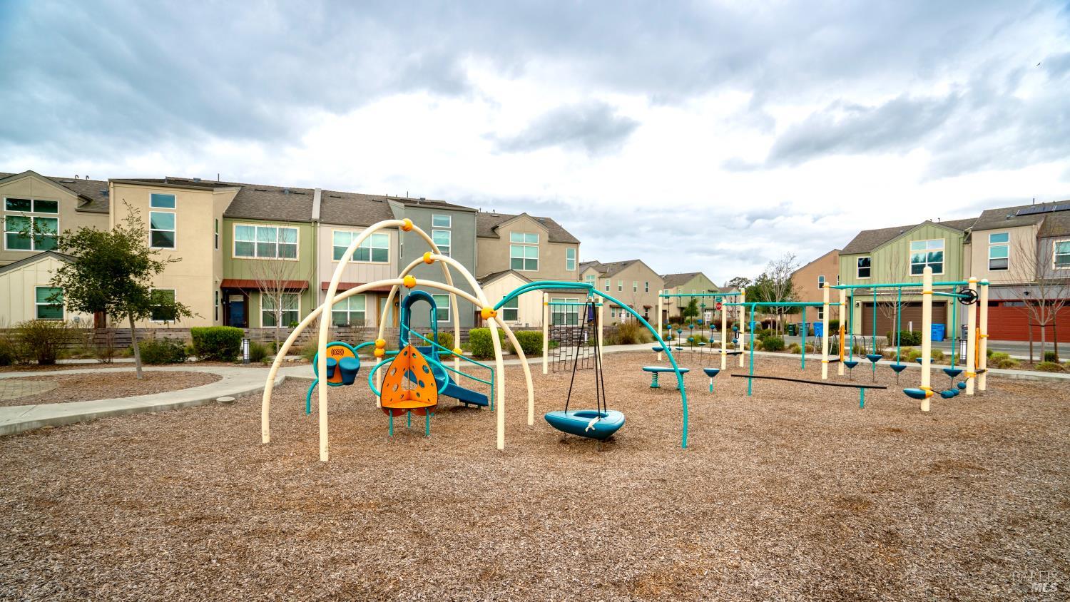 Detail Gallery Image 27 of 29 For 70 Birch Haven Way, Santa Rosa,  CA 95407 - 3 Beds | 2/1 Baths