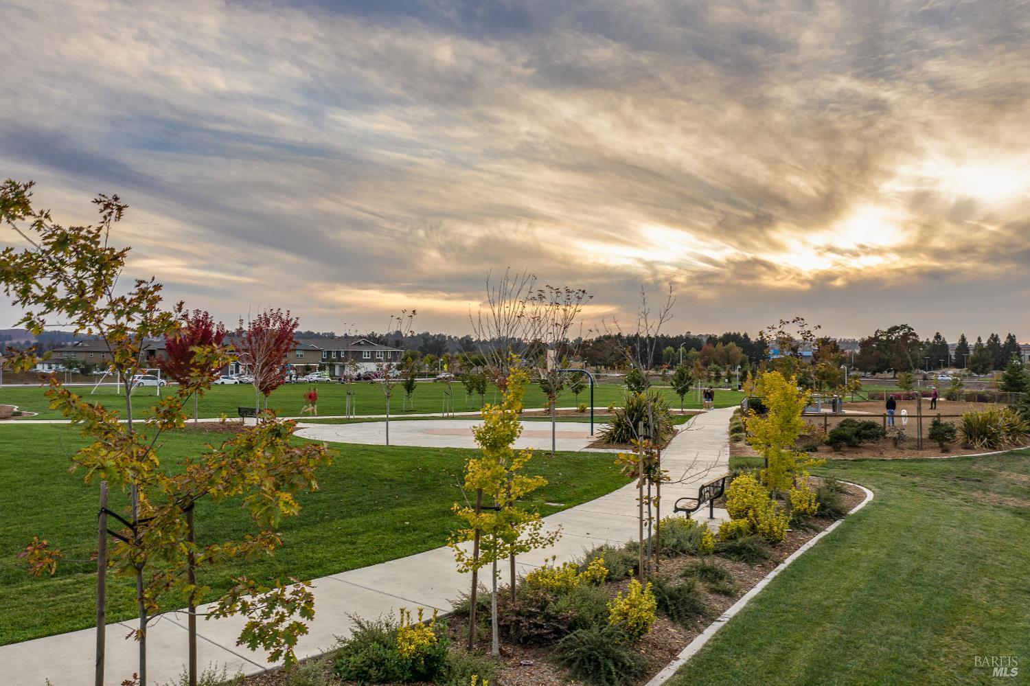 Detail Gallery Image 56 of 61 For 7448 Wendy Dr, Rohnert Park,  CA 94928 - 4 Beds | 3/1 Baths