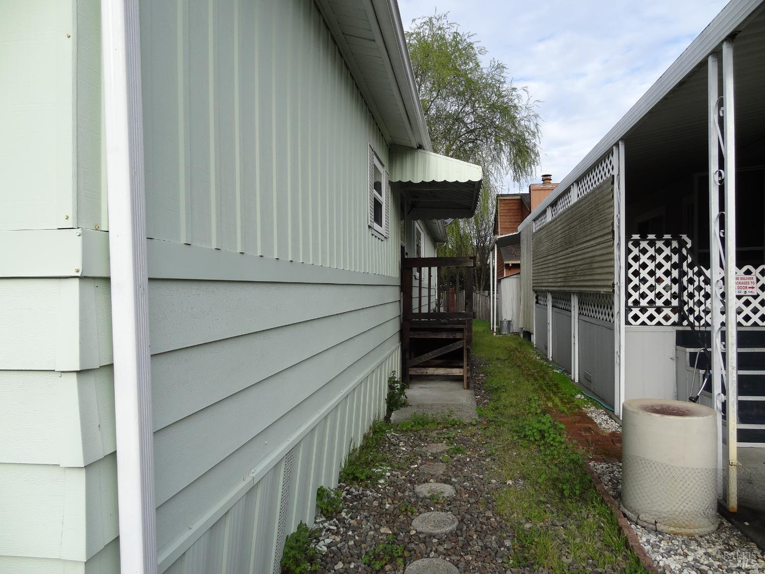 Front Image Thumbnail for BA326010781