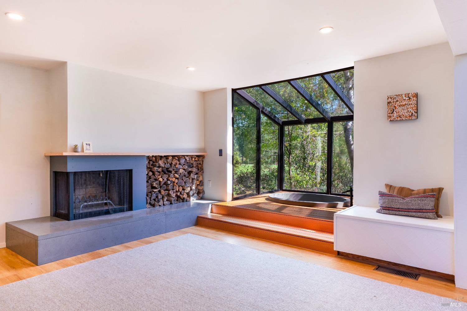 Detail Gallery Image 28 of 55 For 2200 Mcnab Ranch Rd, Ukiah,  CA 95482 - 4 Beds | 2/1 Baths