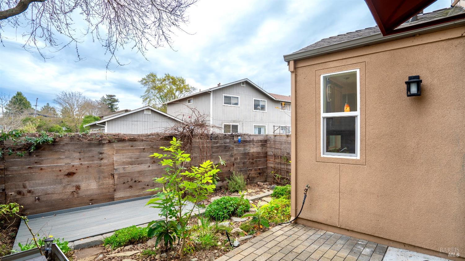 Detail Gallery Image 24 of 29 For 70 Birch Haven Way, Santa Rosa,  CA 95407 - 3 Beds | 2/1 Baths