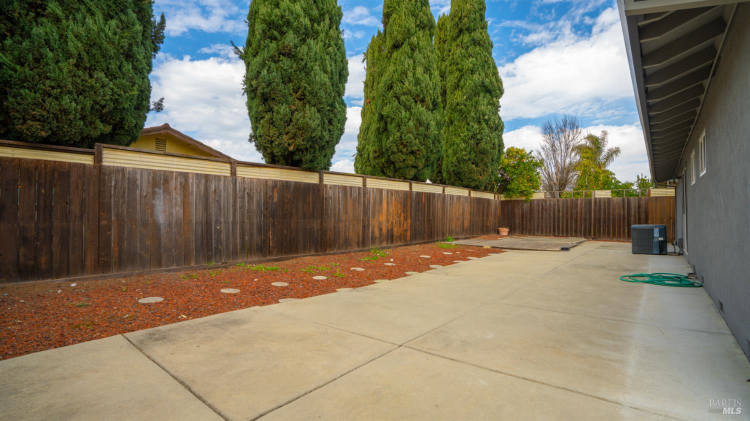 Detail Gallery Image 41 of 44 For 2731 Orchid St, Fairfield,  CA 94533 - 3 Beds | 2 Baths